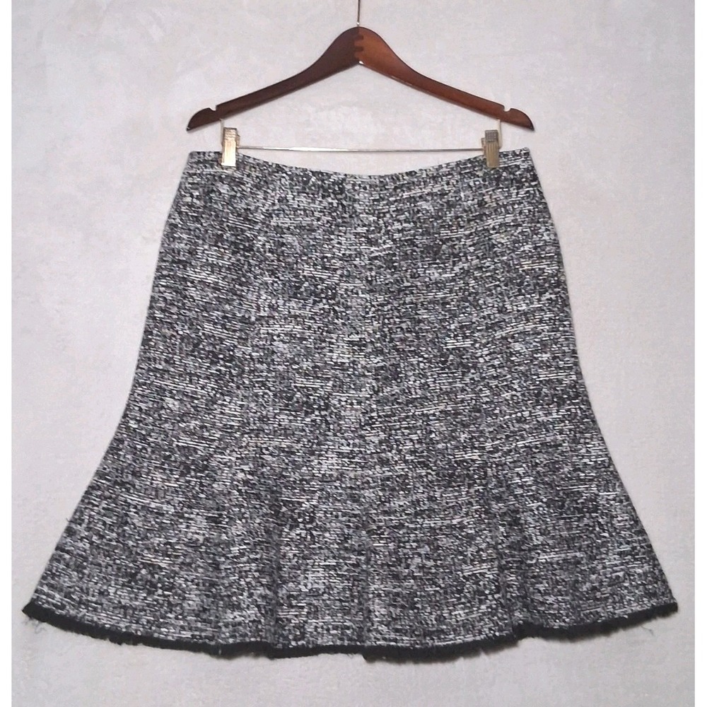Karl Lagerfeld Paris Tweed Mermaid Eyelash Hem Boucle  Skirt Black White Size 12